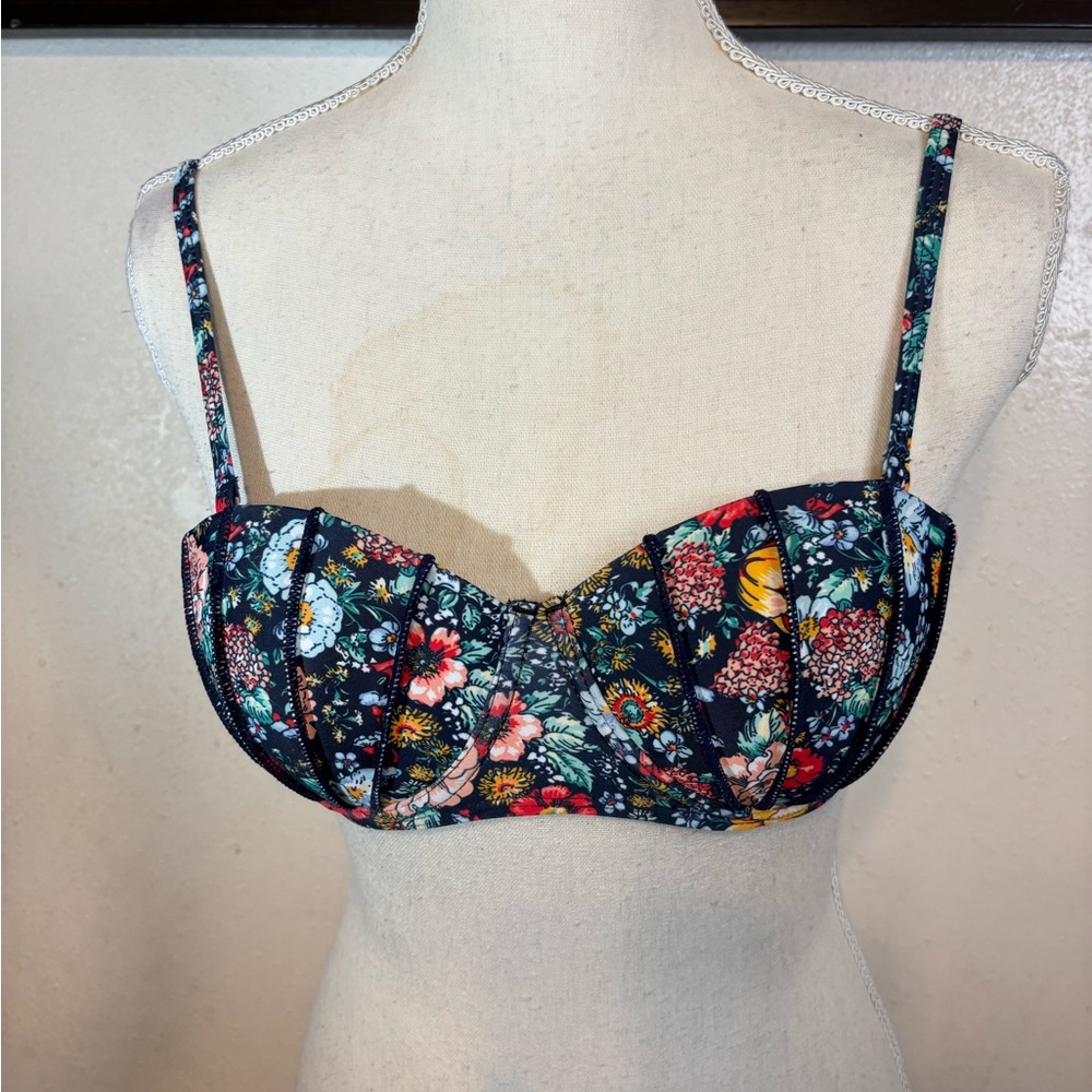 Sea Floral Print Bikini Top - Multicolor